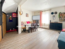 Cabourg Hyper-centre - Authentique maison de ville de 3 pièces - 60 m² habitables (80 m² au sol) - À 300 m de la plage - Sans copropriété