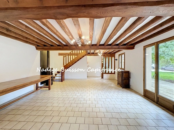 Maison de charme - 5 pièces - terrain piscinable de 3 000 m² à 9 mn de Cabourg