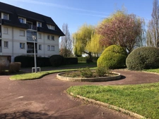 Cabourg – à 800 m de la plage – Rez-de-jardin avec terrasse
