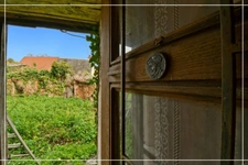 Authentic stone house, 180 m² - Investors or renovation enthusiasts - LIGNEROLLES (36)