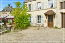 2 maisons + appartement indépendant + grange de 200 m² – Idéal famille ou projet de vie- DPE B (rare)