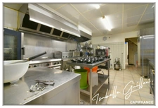 Local/office for sale NERIS LES BAINS (03)