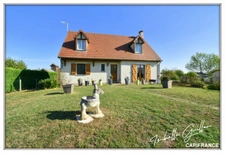 Dpt Cher (18), à vendre CHATEAUMEILLANT maison P5 de 135,2 m² - Terrain de 2 933 m² - Plain pied
