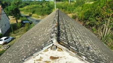 Authentic stone house, 180 m² - Investors or renovation enthusiasts - LIGNEROLLES (36)