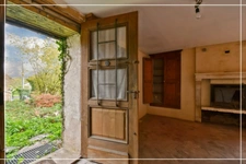 Authentic stone house, 180 m² - Investors or renovation enthusiasts - LIGNEROLLES (36)