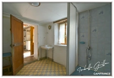Propriété à vendre à Touchay : 2 maisons avec 4.5 hectares TOUCHAY (18)