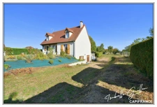 Dpt Cher (18), à vendre CHATEAUMEILLANT maison P5 de 135,2 m² - Terrain de 2 933 m² - Plain pied