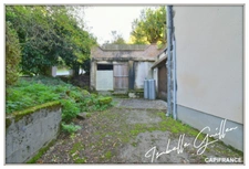 Local/office for sale NERIS LES BAINS (03)