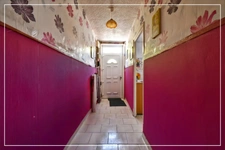 House with garage and garden in the heart of the village / Ideal first purchase or investment LE CHATELET (18)