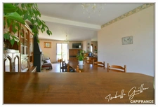 Dpt Cher (18), à vendre CHATEAUMEILLANT maison P5 de 135,2 m² - Terrain de 2 933 m² - Plain pied