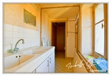 Maison à vendre 6 pièces LE CHATELET (18)