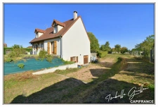 Dpt Cher (18), à vendre CHATEAUMEILLANT maison P5 de 135,2 m² - Terrain de 2 933 m² - Plain pied