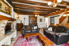 Indre (36) department - Renovated farmhouse with no overlooking neighbors | No work required | Absolute peace and quiet, 10 minutes from La Châtre