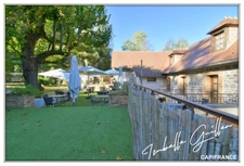 Local/office for sale NERIS LES BAINS (03)