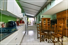 House with garage and garden in the heart of the village / Ideal first purchase or investment LE CHATELET (18)