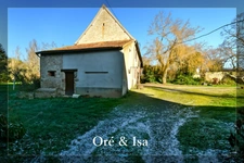 Maison à vendre 168 m² St Maur 5 pièces  (18) + dépendances + grand terrain + deuxième logement