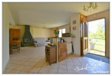 Dpt Cher (18), à vendre CHATEAUMEILLANT maison P5 de 135,2 m² - Terrain de 2 933 m² - Plain pied