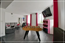 PROPERTY COMPLEX – 3 APARTMENTS + BARN – STRONG RENTAL POTENTIAL – EPC B 📍 Located in the town of Châteaumeillant (Cher), in the heart of a quiet village with amenities.
