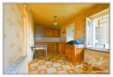 Maison à vendre 6 pièces LE CHATELET (18)