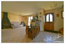 Dpt Cher (18), à vendre CHATEAUMEILLANT maison P5 de 135,2 m² - Terrain de 2 933 m² - Plain pied