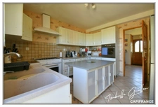 Dpt Cher (18), à vendre CHATEAUMEILLANT maison P5 de 135,2 m² - Terrain de 2 933 m² - Plain pied