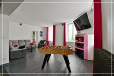 PROPERTY COMPLEX – 3 APARTMENTS + BARN – STRONG RENTAL POTENTIAL – EPC B 📍 Located in the town of Châteaumeillant (Cher), in the heart of a quiet village with amenities.