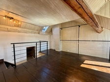Maison à vendre 4 pièces GEX (01) - 97m2 (au sol) avec balconnet et cave (14m2)