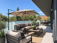 Apartment for sale 5 rooms DIVONNE LES BAINS (01) - 135m2, terrace (83m2), cellar, 2 closed garages.