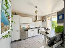 Appartement à vendre 3 pièces DIVONNE LES BAINS (01) - 91m2 - jardin (350m2), cave (10m2), garage (21m2)