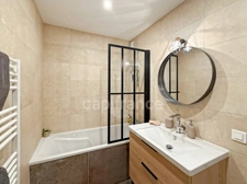 3-room apartment for sale in Grilly (01) - Duplex T3 - 69m2 with balcony, parking, and communal garden