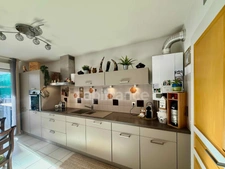 3-room apartment for sale in Thoiry (01) - 75m2 with private gardens, terrace and garage