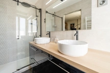 House for sale, 4 rooms, GEX (01) - 97m2 (floor area) with small balcony and cellar (14m2)