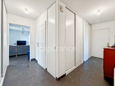 Penthouse apartment for sale 5 rooms PRÉVESSIN MOENS (01) - 105m2 - terraces (34m2), garage and private parking