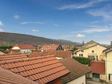 3-room apartment for sale in Grilly (01) - Duplex T3 - 69m2 with balcony, parking, and communal garden
