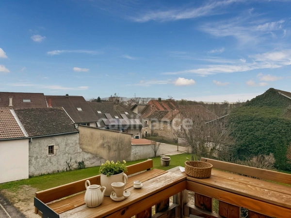 Appartement à vendre 3 pièces GRILLY (01) - Duplex T3 - 69m2 avec balcon, parking, jardin collectif