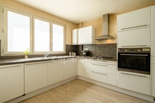 House for sale, 4 rooms, GEX (01) - 97m2 (floor area) with small balcony and cellar (14m2)