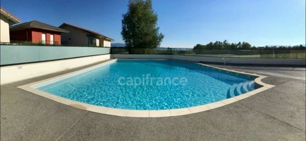Appartement en attique à vendre 5 pièces PRÉVESSIN MOENS (01) - 105m2 - terrasses (34m2), garage et parking privatif