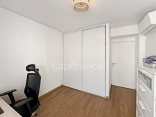 3-room apartment for sale in Ferney-Voltaire (01) - 75m2 with terrace and garage