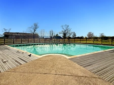 Appartement à vendre 2 pièces PREVESSIN MOENS (01) - T2 - 44m2 avec balcon, garage motorisé et parking privatif