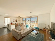 3-room apartment for sale in Ferney-Voltaire (01) - 75m2 with terrace and garage