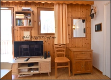 🌞 MOLINES-EN-QUEYRAS – Appartement T3 meublé au pied des pistes avec balcon plein soleil ! ⛷️🏔️