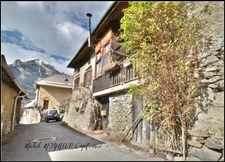 Maison de village à rénover avec grange de 186 m² à Siguret