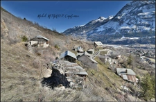 Ferme à rénover sur les hauteurs de l'Argentière La Bessée