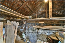 Maison de village à rénover avec grange de 186 m² à Siguret