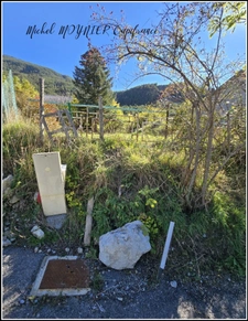 Briançon Fontenil, terrain à bâtir de 898 m² avec accès et étude de sol G1