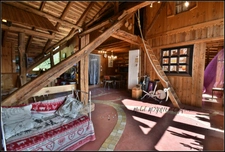 Aux Seyes, commune de Champcella, grande maison de montagne rénovée pour résidence principale, gîte ou chambres d’hôtes