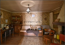 A PALLON, commune de Freissinières, Maison de village à rénover, avec granges, caves et terrain non attenant.