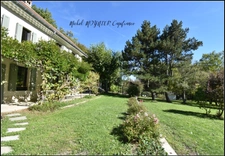 EXCEPTIONNEL T5 en Duplex indépendant avec 3270 m² de jardin à Gap