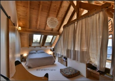 Puy-Saint-Eusèbe ✨ Rare à la vente, chalet d’architecte ouvert sur lac et montagnes