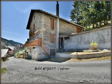✨ Une maison unique à Aiguilles, au cœur des montagnes du Queyras